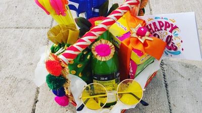 Hampers in Tray