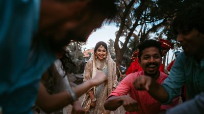 BEACH WEDDING - Jidhu  & Anjuna