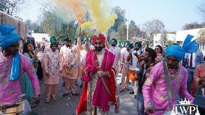 Sara & Hardy Dreamy Gurudwara wedding