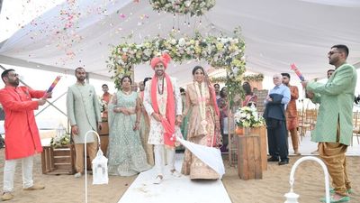RADHIKA & BHAVIC - WEDDING