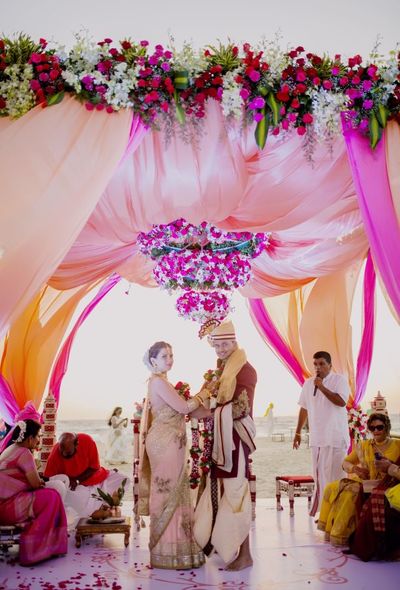 Photo Of Hollywood Themed Sangeet Decor