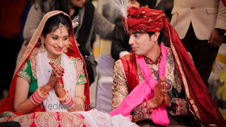 Album in City Shot in Delhi NCR