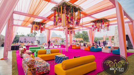 Album in City Shot in Jaipur