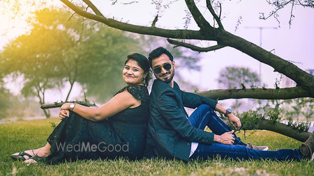 Album in City Shot in Kolkata