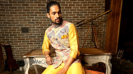 Album in City Shot in Pune