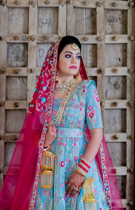 sikh bridal look in offbeat anarkali and kaleere
