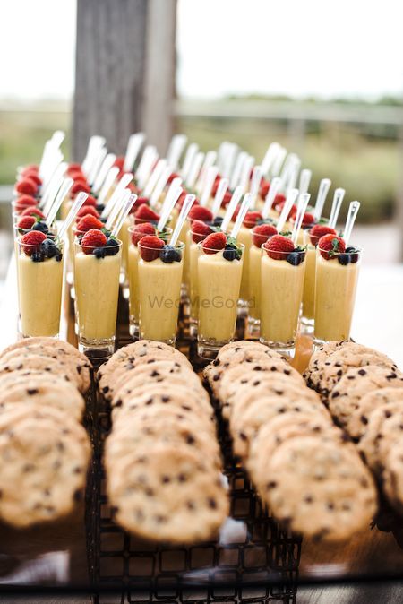 Bite size food ideas for wedding