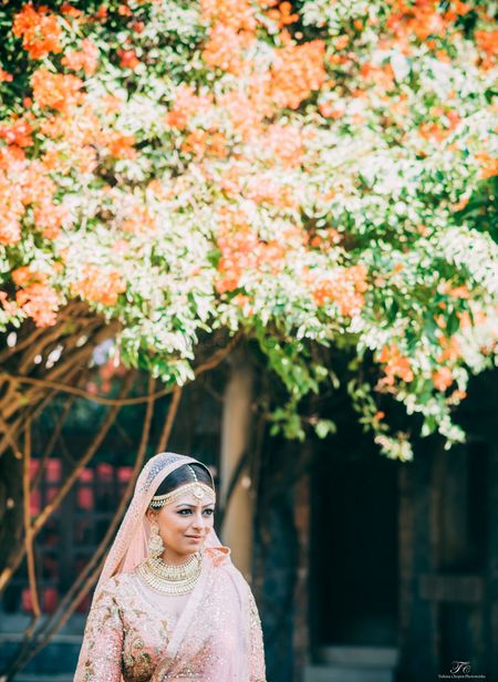 Wedding Photoshoot & Poses Photo peach bride