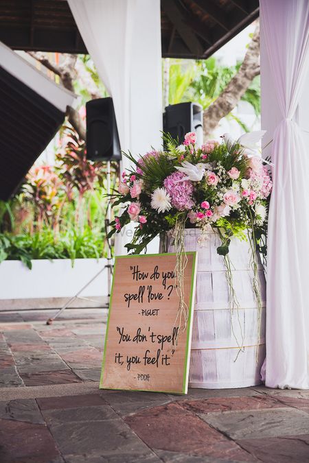Photo of Love quote on wooden signage