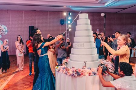Photo of Massive wedding cake with 9 tiers