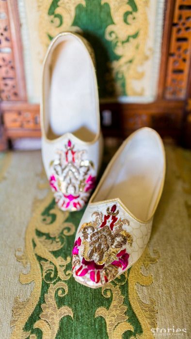 Photo of groom shoes