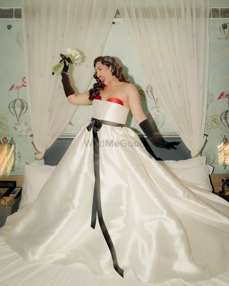 white bridal gown 