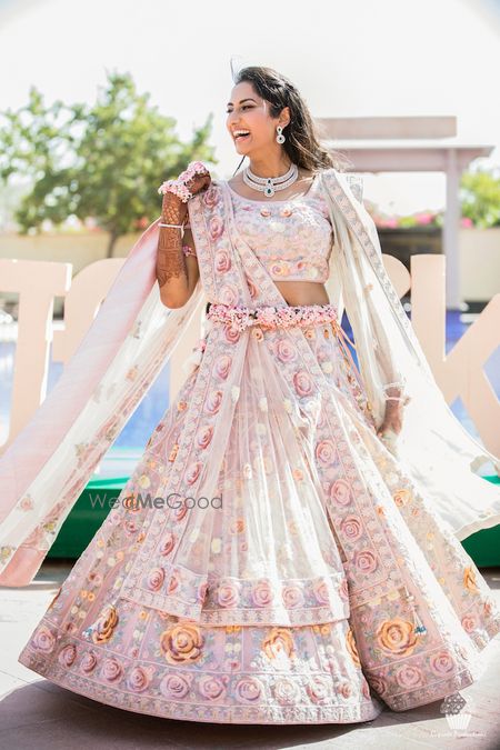 Beautiful pastel pink and white lehenga for mehendi 