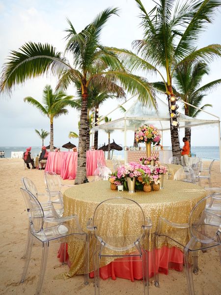 Photo of beach wedding decor