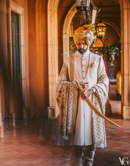 GUIDE TO PICKING THE PERFECT OPTIONS IN WEDDING WEAR FOR GROOMS