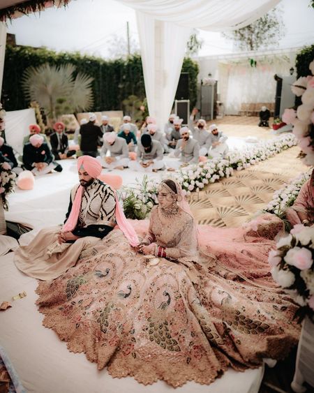 instagram worthy shot of anand karaj wedding