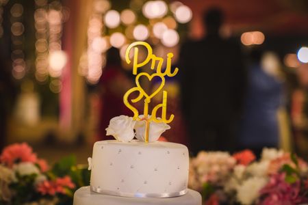 Personalised cake topper for engagement