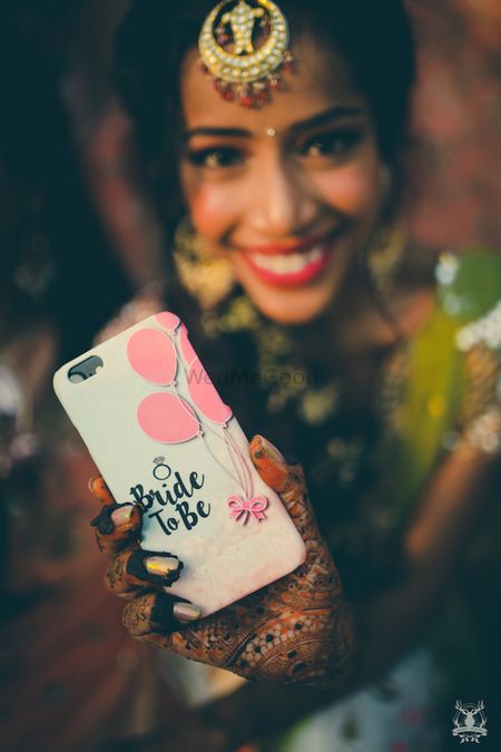 Cute bridal accessory bride to be phone cover 