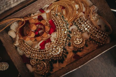 Beautiful layout of the bridal jewellery 