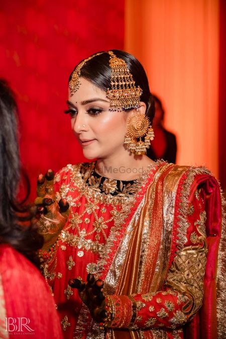 bridal earrings and jhoomar for reception