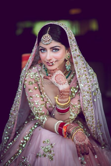 Image may contain: one or more people and closeup | Bridal dresses, Indian  wedding dress modern, Pakistani bridal dresses