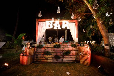 Photo of glam outdoor bar decor idea for cocktail