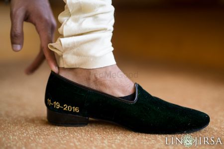 Cute personalised idea with wedding date on groom shoes