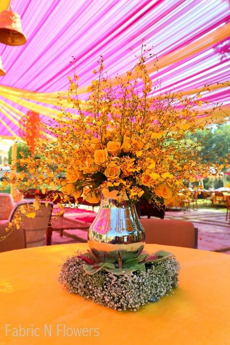 Table centerpieces with flowers