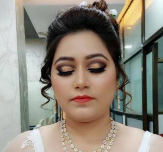 Divine Salon and Spa - Price & Reviews | Kanpur Makeup Artist