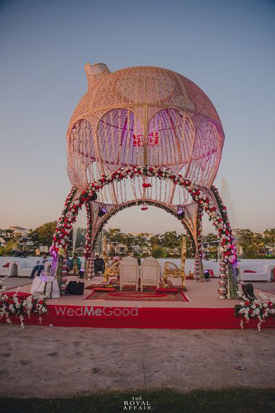 Photo of Floral dome unique mandap