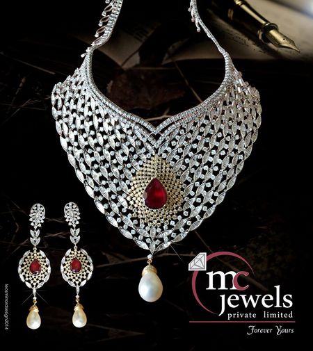 Photo of Diamond necklace set