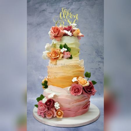 Stunning colourful wedding cake 