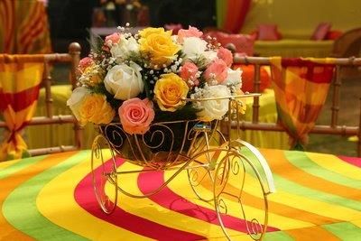Photo of Cute floral table centerpiece