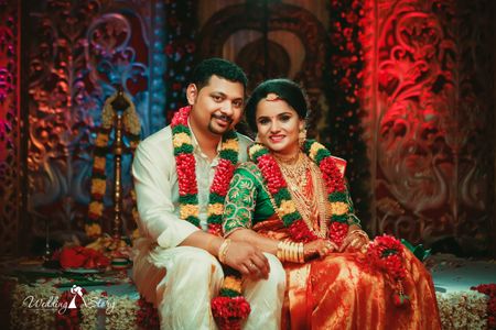 A South Indian couple with unique jaimala