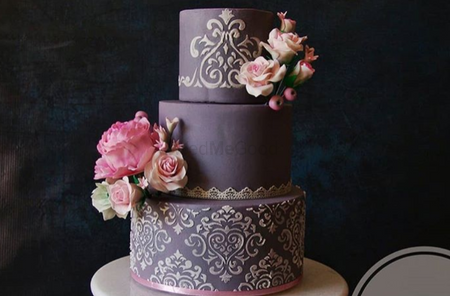 Photo of Pretty floral and lace cut cake for engagement party 