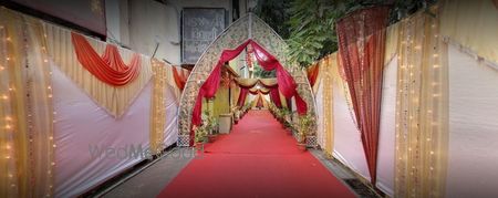 Khadayata Bhuvan Vile Parle East