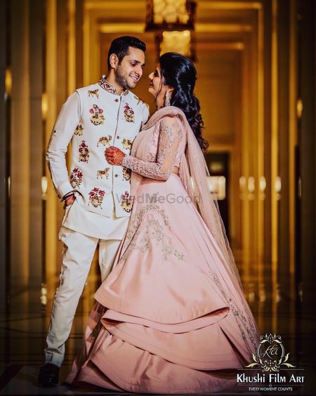 Pin by JAYESH PATEL on engagement photography | Indian wedding photography  poses, Indian wedding photography couples, Indian wedding poses