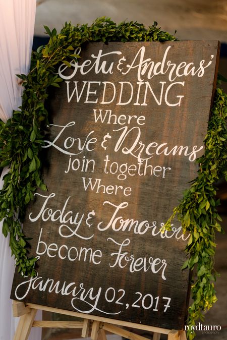 Personalised chalkboard message decor for entrance