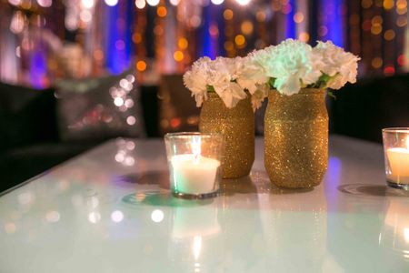 Photo of Gold Shimmer Table Centerpiece with Floral Bouquet