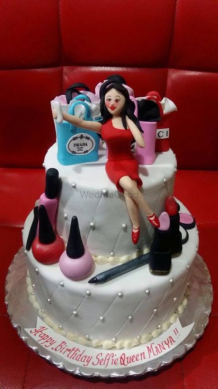 Custom Made Selfie Queen Birthday Cake Topper For Woman, 50 & Fabulous  Cartoon Small by Kharygoarts Cake toppers & more | CustomMade.com