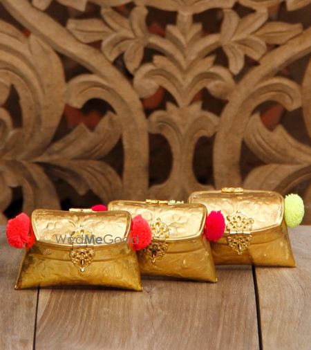 Photo of mehendi favors