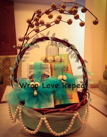 Wrap Love Repeat