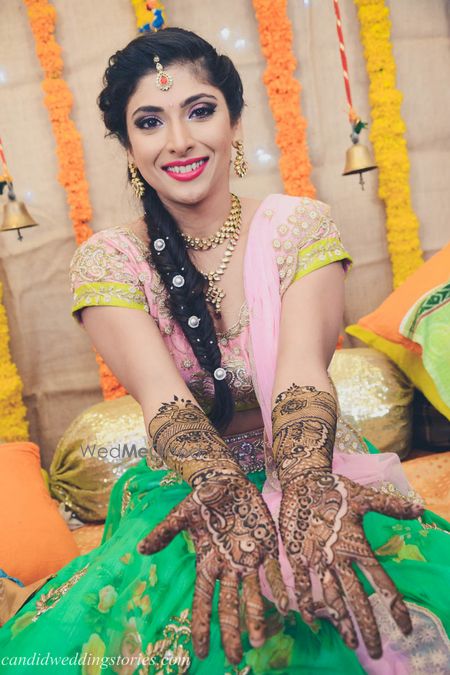 Mehendi Outfits