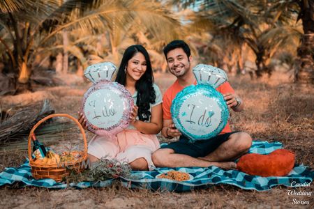 Pre wedding shoot idea with ring shaped props