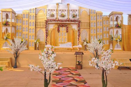 Photo of ethnic fusion theme wedding decor