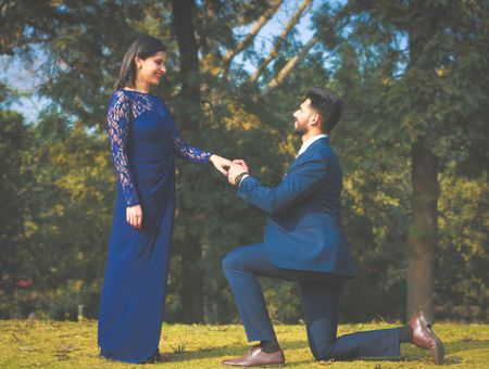 color co-ordinated pre-wedding shoot outfits