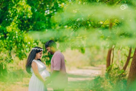 Maternity Shoots - Creative Cloud Designs Pictures | Wedding Photographers  in Vijayawada - WedMeGood