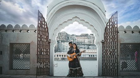 Album in City Shot in Jaipur