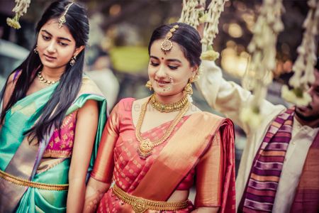 Gold jewellery for South Indian bride with gold kamarbandh