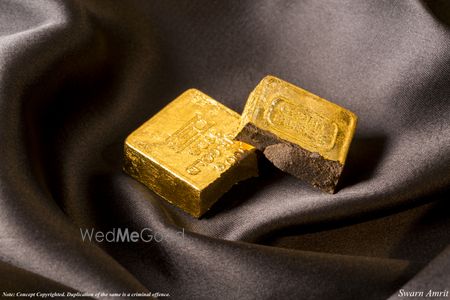 Photo of edible gold bricks